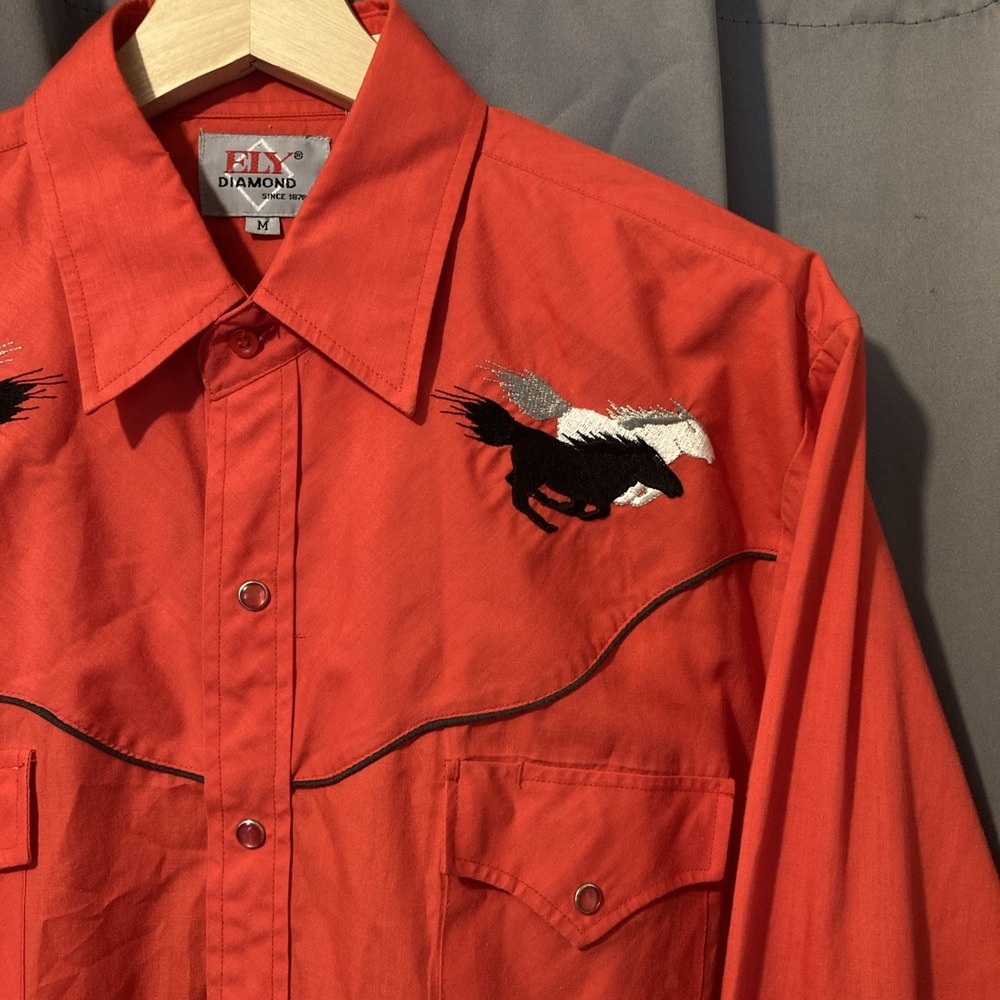 VTG Ely Diamond Red Pearl Snap Men M Horse Embroidery Western Cowboy Rodeo